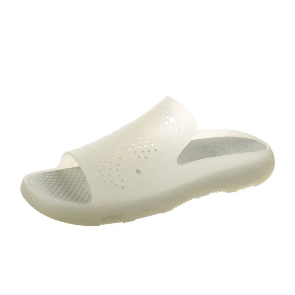 Burberry Slides - Picture 4 of 6